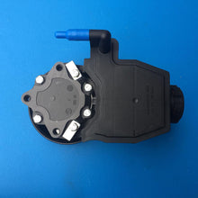 Load image into Gallery viewer, Mercedes Benz C-Class C180,200,230 CLK SLK  W202 Power Steering Pump New!! ME003 - SydneySpareParts