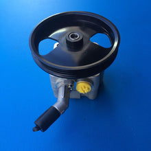 Load image into Gallery viewer, Nissan Pulsar N16 1.6L 2000 - 2005 Power Steering Pump with 3 Ribbed Pulley New!! NI001