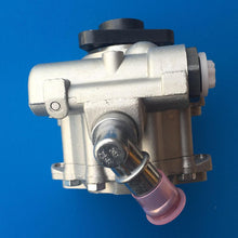 Load image into Gallery viewer, BMW X3 E83 2.5i 3.0i 2004-2007 Power Steering Pump New!! BM006 - SydneySpareParts