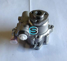 Load image into Gallery viewer, VW Transporter T4 96-04 Power Steering Pump OEM 7D0422155 Brand New!! VWP 5020